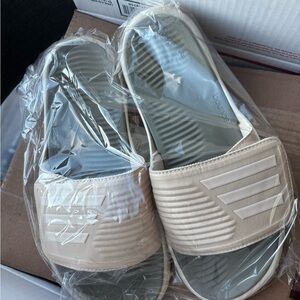 Adidas Men's Cream Slides